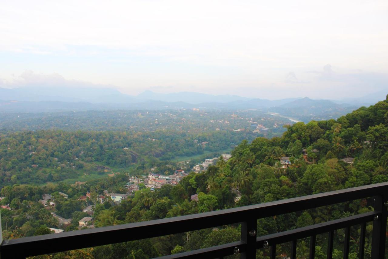 Sky Gate Kandy Exterior photo